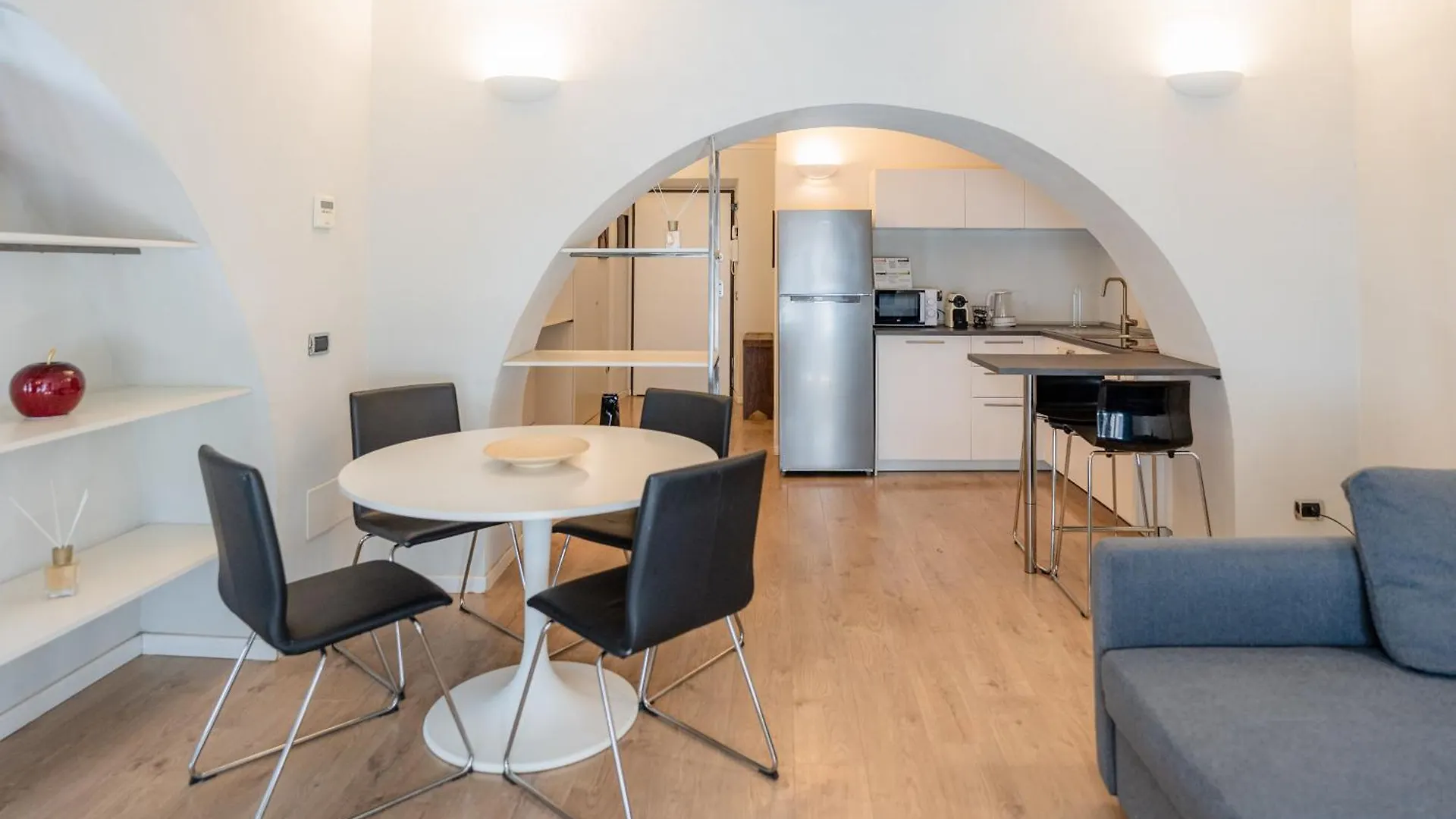 Apartment Eleganza Design Corso Como Porta Garibaldi - 80 Mq Milan