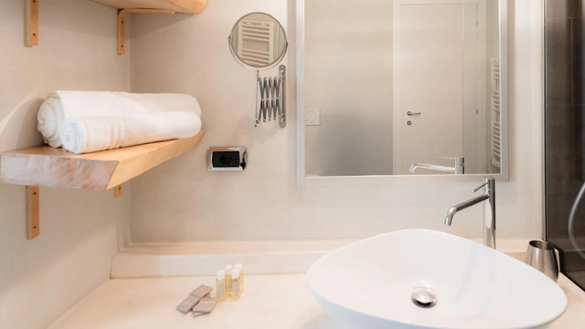 Eleganza Design Corso Como Porta Garibaldi - 80 Mq Milan Apartment