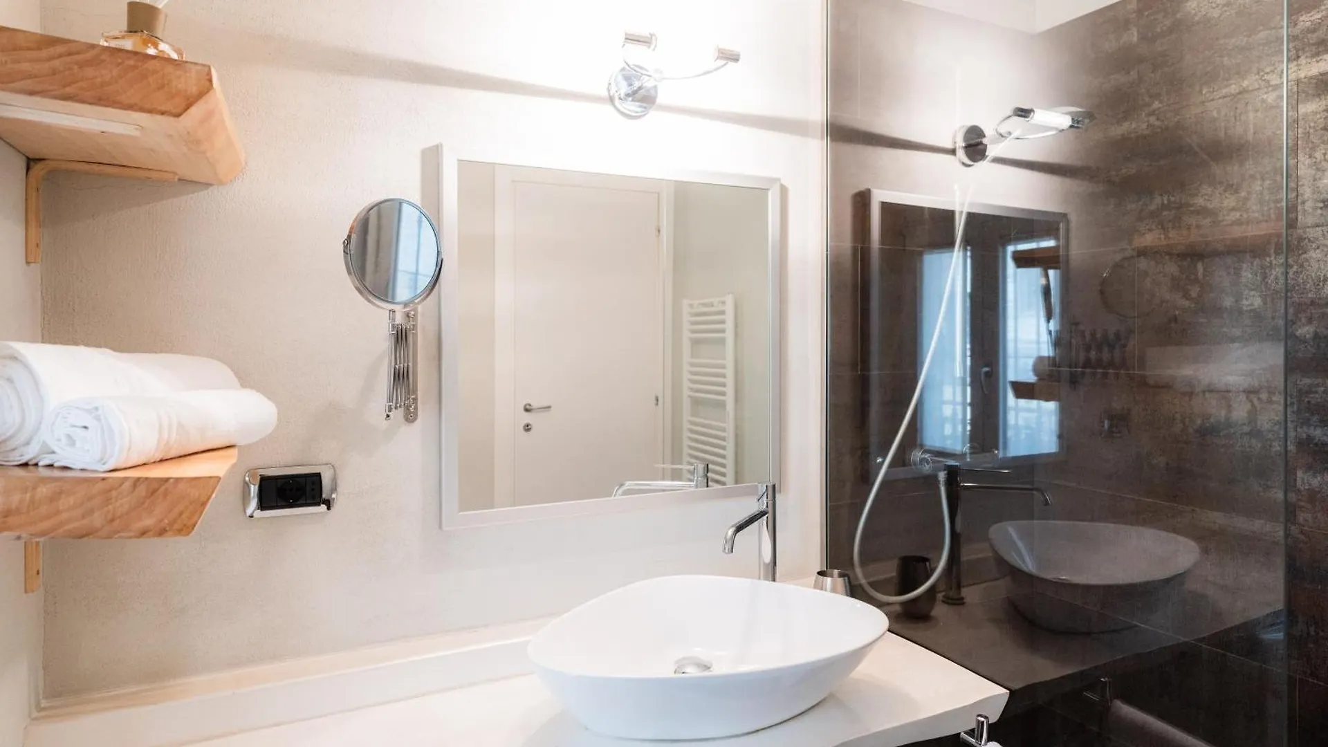 Apartment Eleganza Design Corso Como Porta Garibaldi - 80 Mq Milan Italy