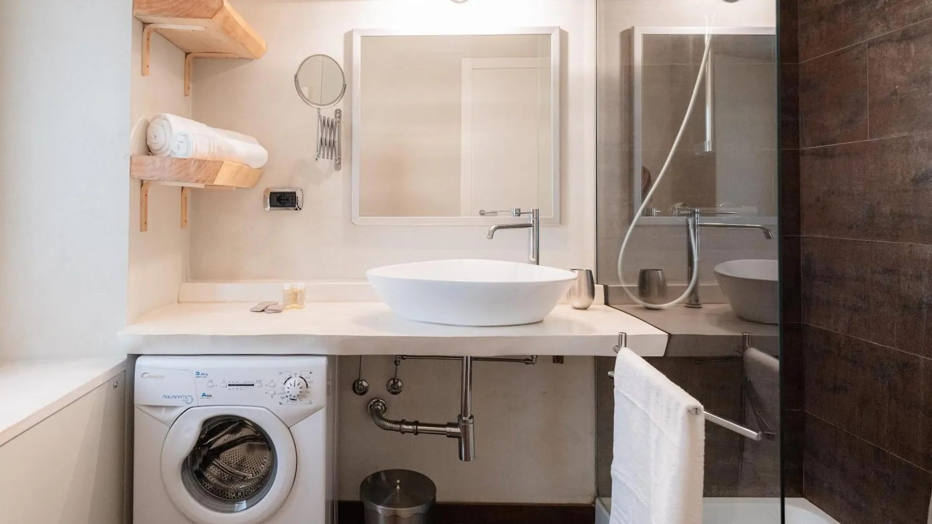 Apartment Eleganza Design Corso Como Porta Garibaldi - 80 Mq Milan